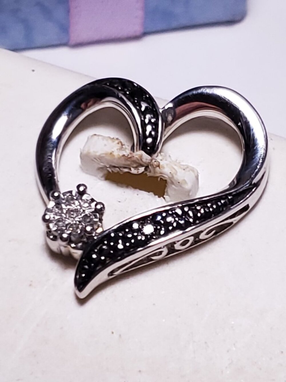 Estate .03ctw Blue Black & White Diamond Open Heart Sterling Silver Pendant25128